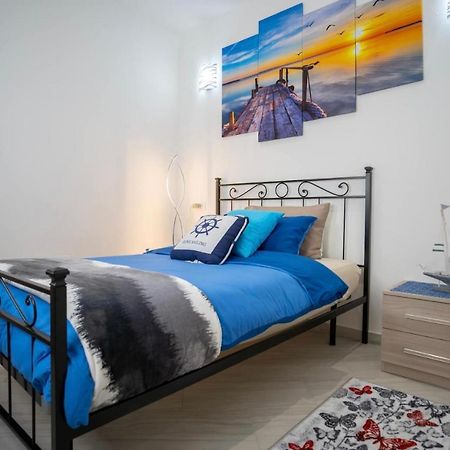 Appartamento 3 Camere Da Letto - Holiday House 2 Венеция Экстерьер фото