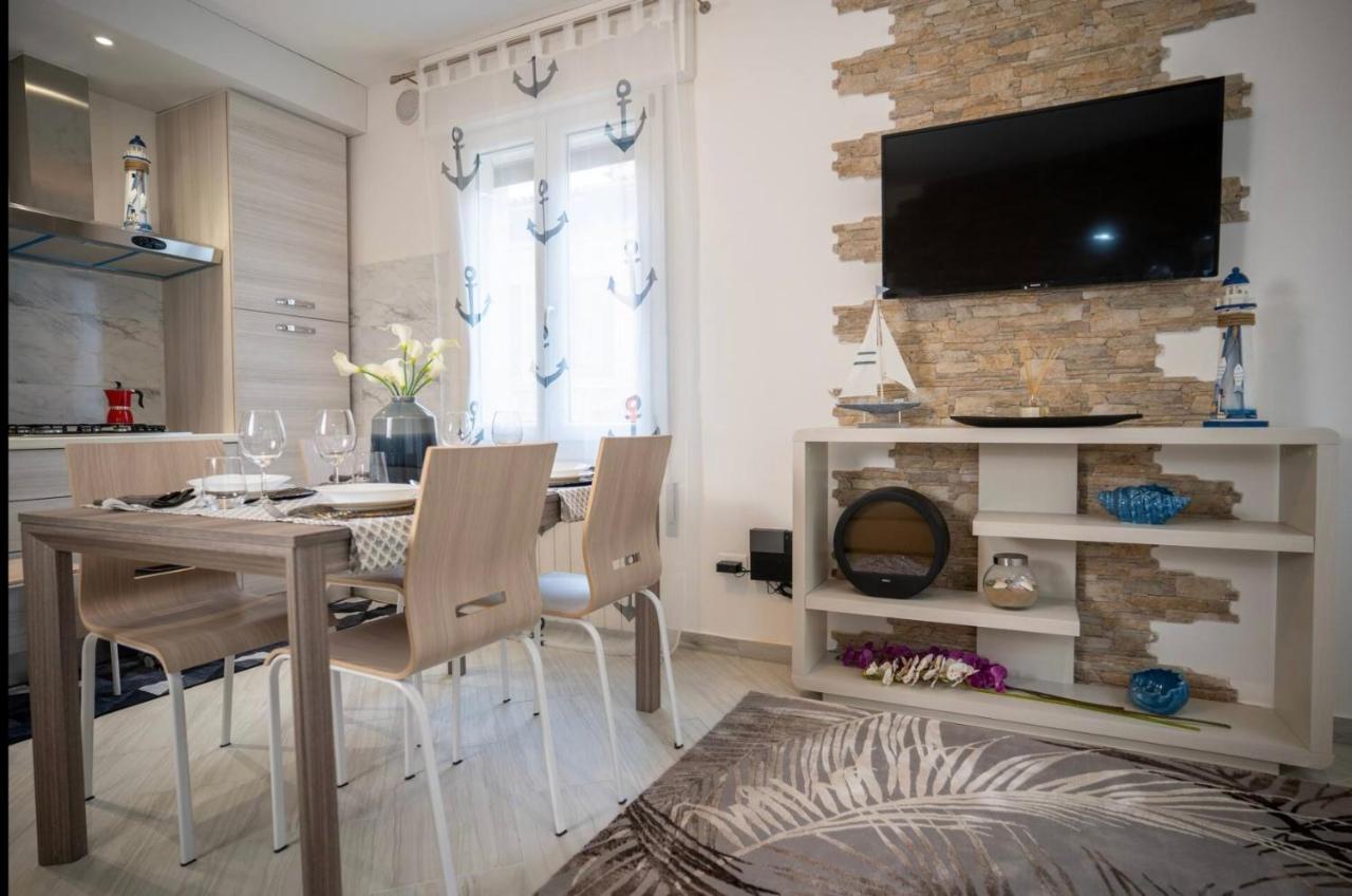 Appartamento 3 Camere Da Letto - Holiday House 2 Венеция Экстерьер фото